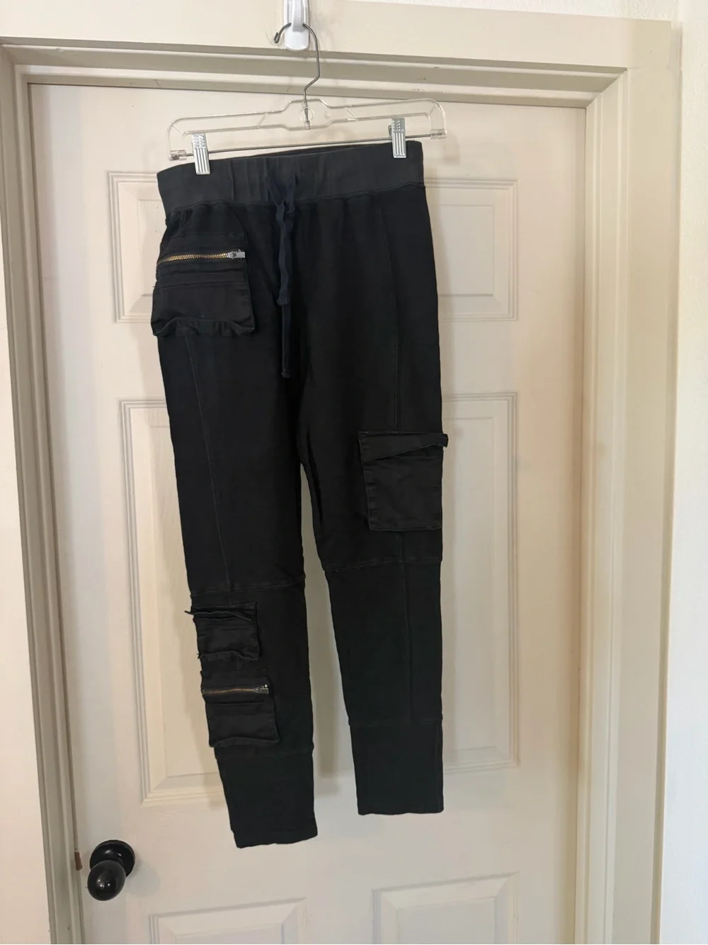 Free People Black Utility Cargo Joggers lots of pockets sz Small